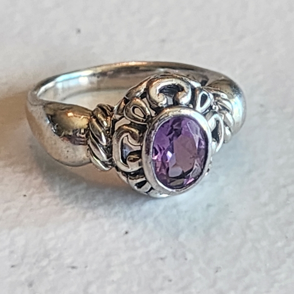 Sterling Silver 925 Ring Size 7 with Purple Gemstone Ornate Fine Jewelry Invest - Picture 4 of 5